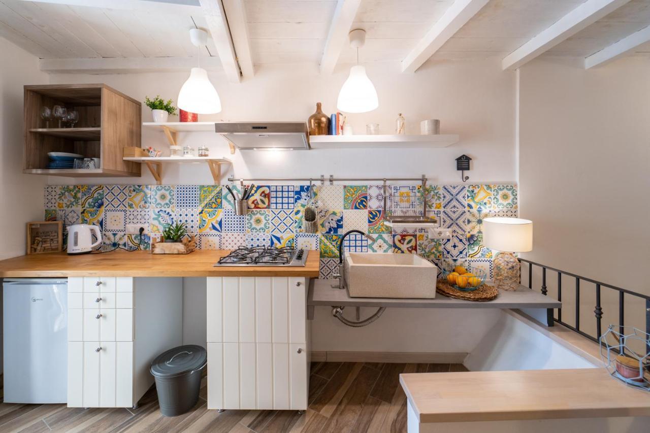 Casa Talete Cozy Apartment in Ortigia - FIRST FLOOR Syracuse Esterno foto