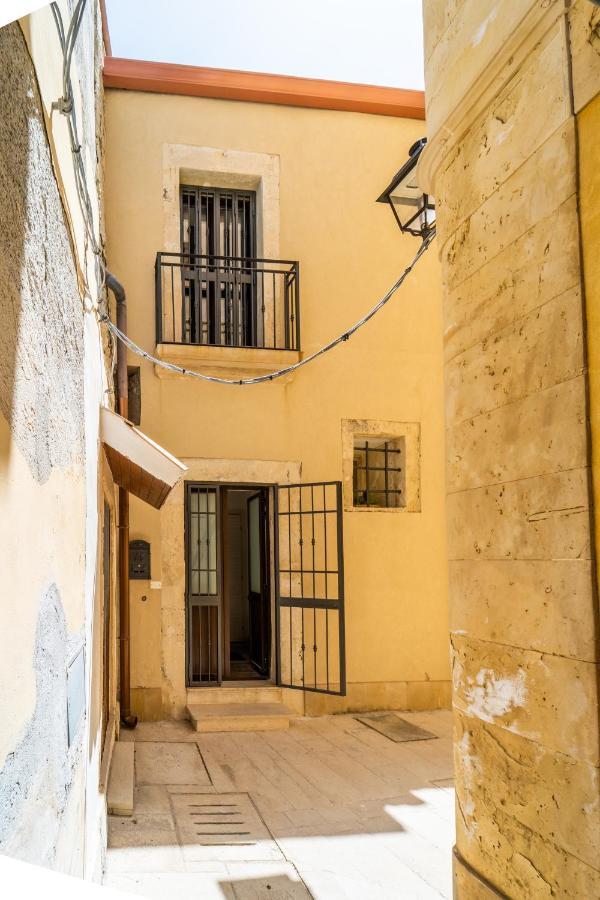 Casa Talete Cozy Apartment in Ortigia - FIRST FLOOR Syracuse Esterno foto